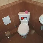 Sanitarna 17 *