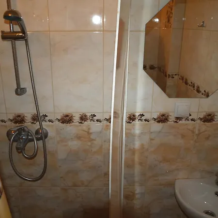 Διαμέρισμα Sanitarna 17 Λβιβ